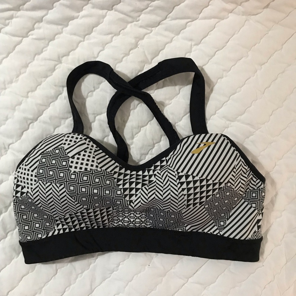 Brooks sports bra
